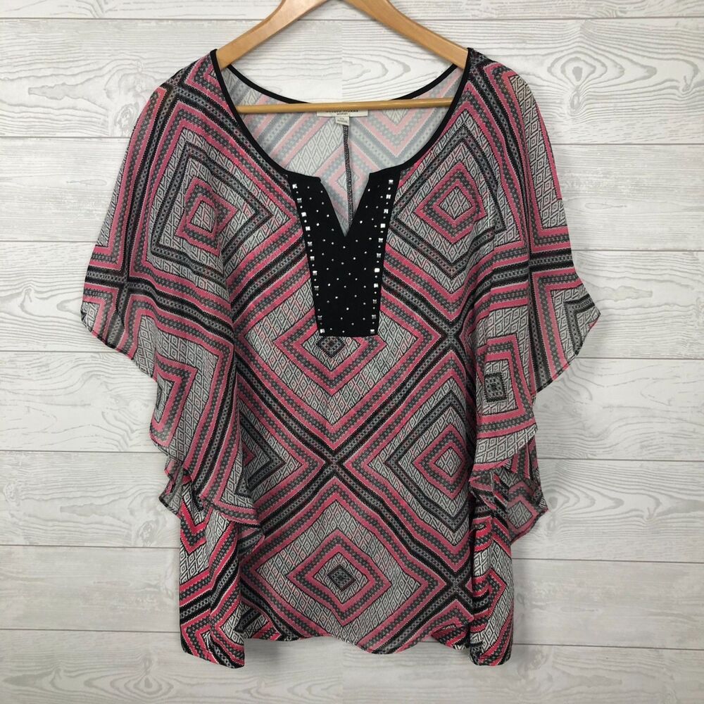Studio Works Women's 2X Printed Short Sleeve Blouse Split Neck Pink Black Shirt